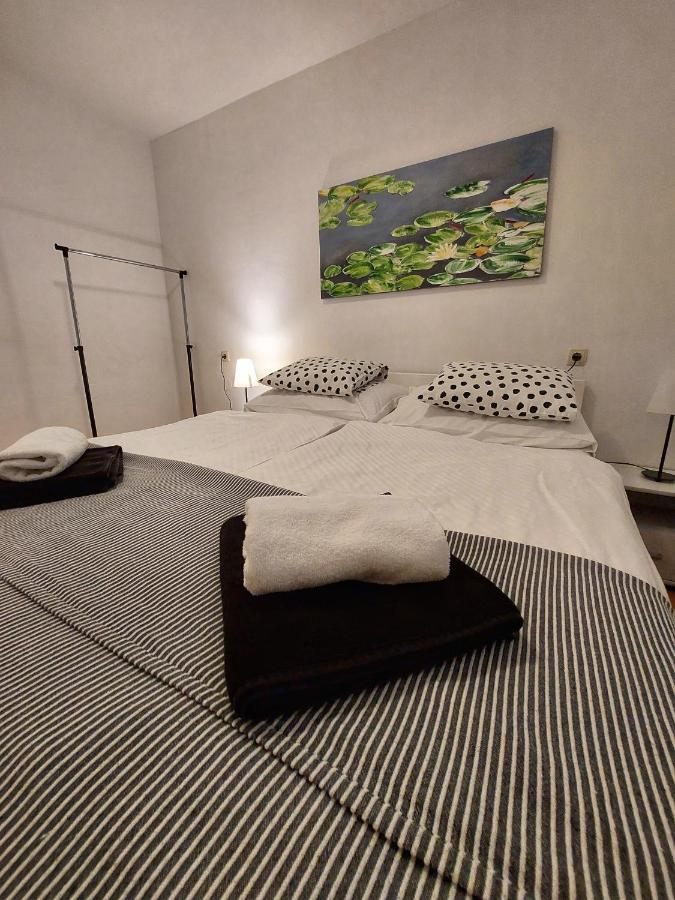 Apartments Dumic ซริกเวนิซา ภายนอก รูปภาพ