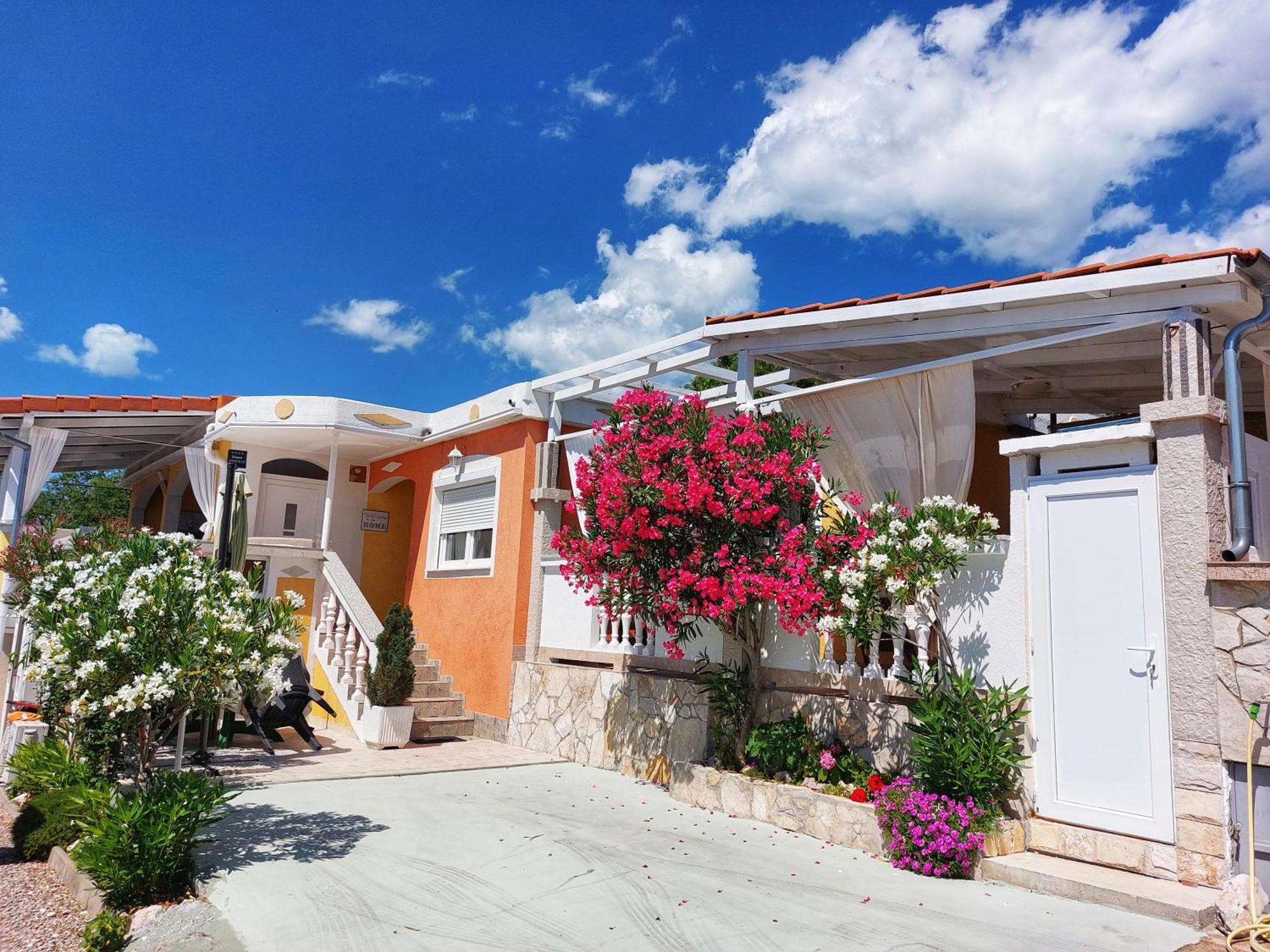 Apartments Dumic ซริกเวนิซา ภายนอก รูปภาพ